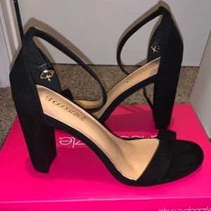 Black heeled Sandal